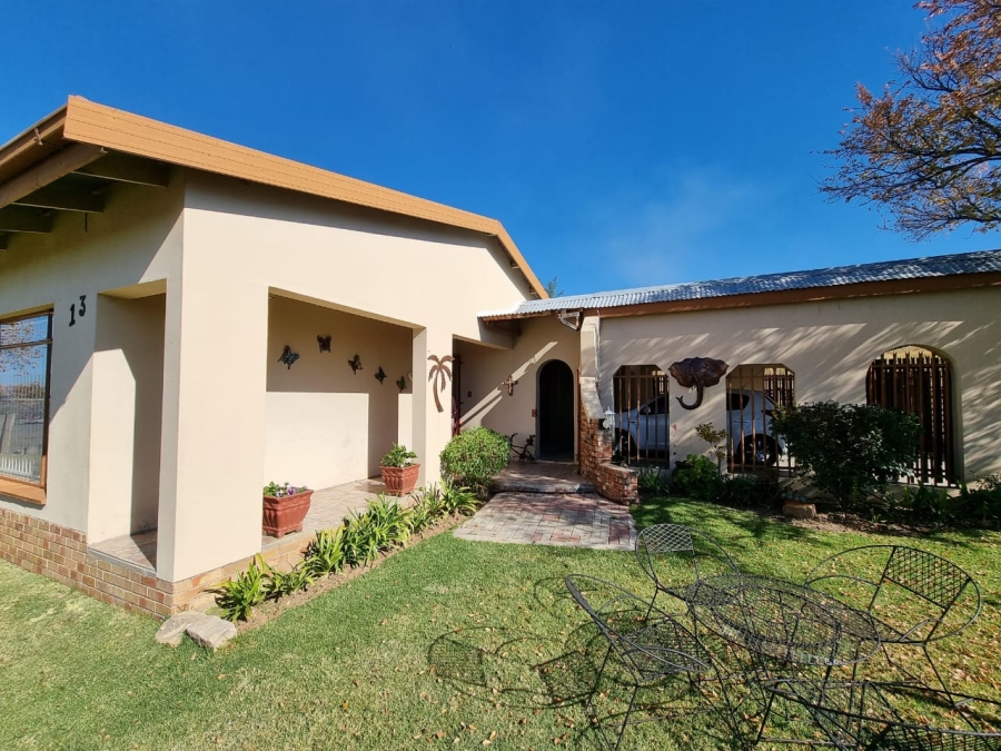 To Let 3 Bedroom Property for Rent in Morelig Free State